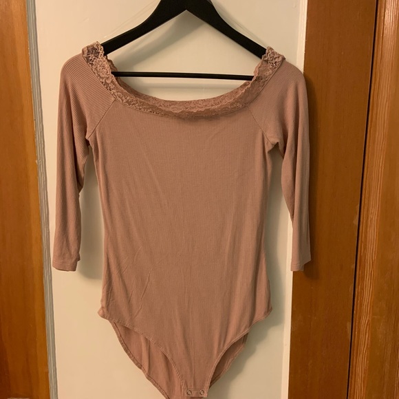 Soft and Sexy Ribbed Off-the-shoulder Bodysuit - Picture 2 of 2